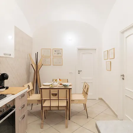 Salita Trinità Apartamento Nápoles